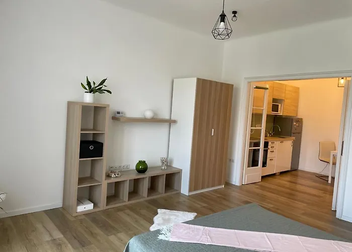 Apartament Neighbor Of Gellert By Nw